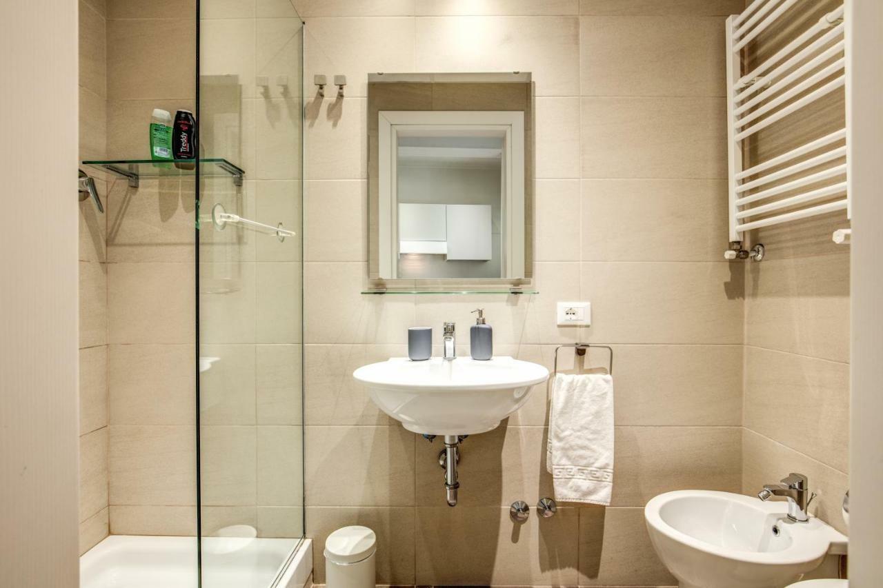 Colosseo Suite Apartment Рим Экстерьер фото